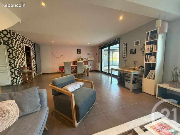 Pavillon 6 pièces 130 m²