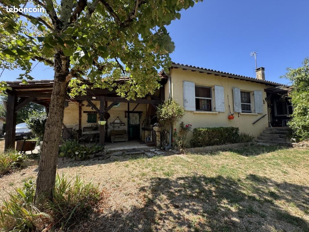 Maison 4 pièces 124 m² · à Siorac-en-Périgord · 124 m² · 239 000 €