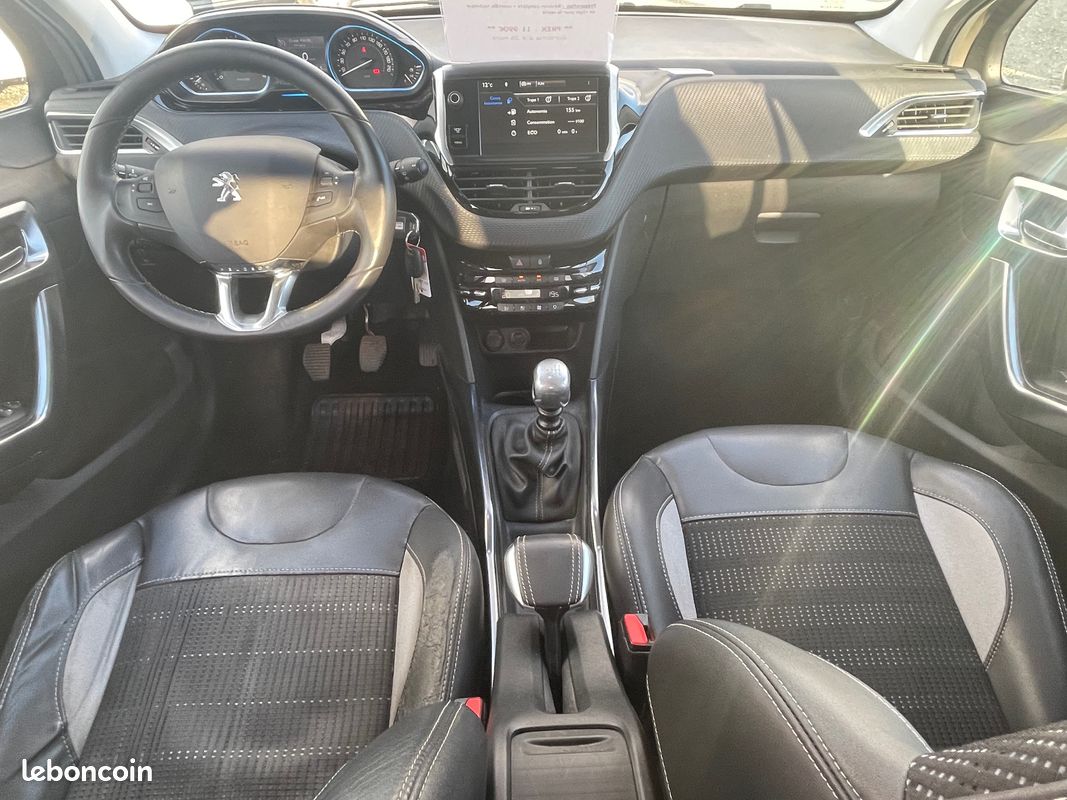 PEUGEOT 2008 1.6 HDI 115cv ALLURE 1ère MAIN (image 5)