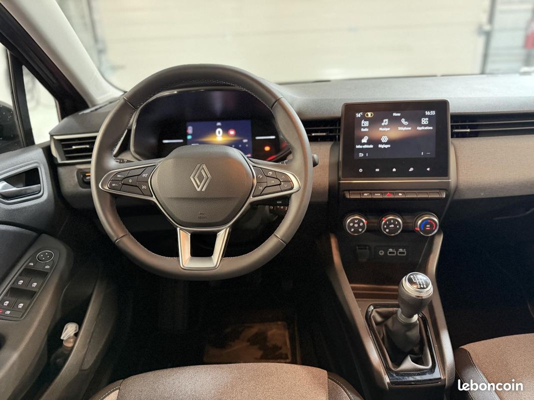 Renault clio 1.0 tce 90 evolution (image 7)