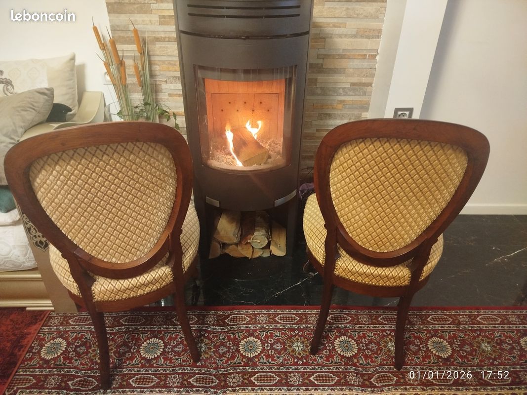 Chaises (image 1)