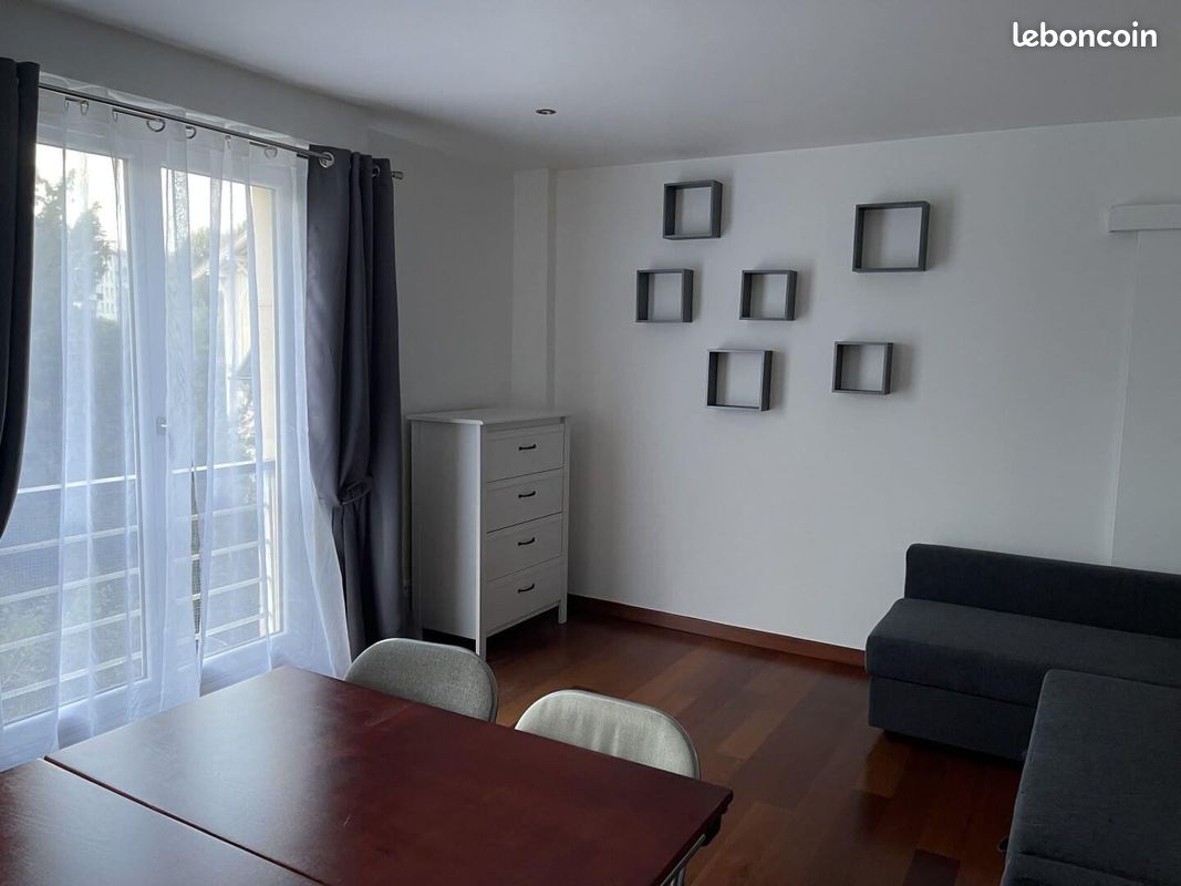 Appartement 2 pièces 45 m² · à Chatou · 45 m² · 1 350 €/mois