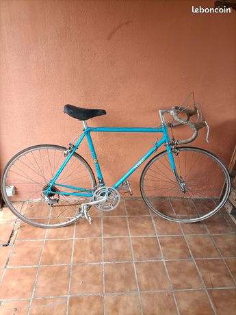 Vélo de course vintage 1976 restauré occasion à saisir