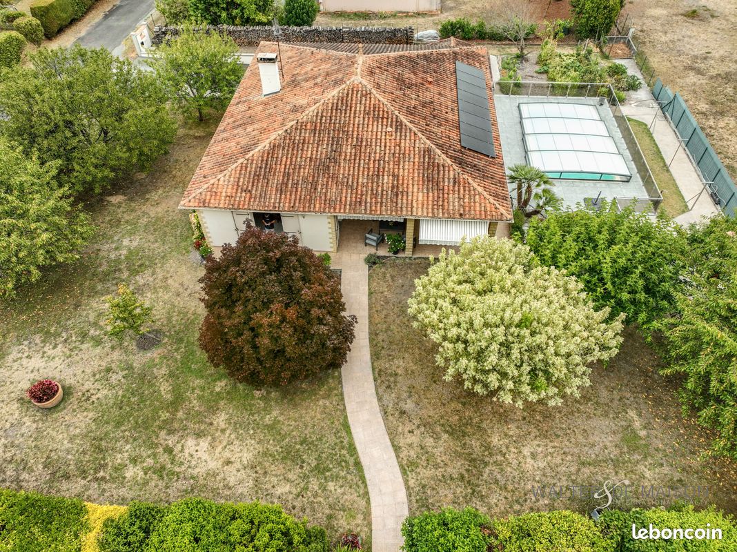 Maison 5 pièces 148 m² · à Ars · 148 m² · 380 000 €