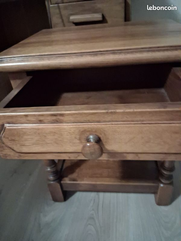 Table de nuit une personne en bois rustique (image 2)
