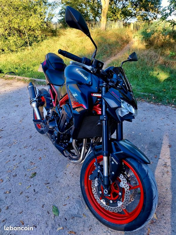 Kawasaki z900 full (image 1)