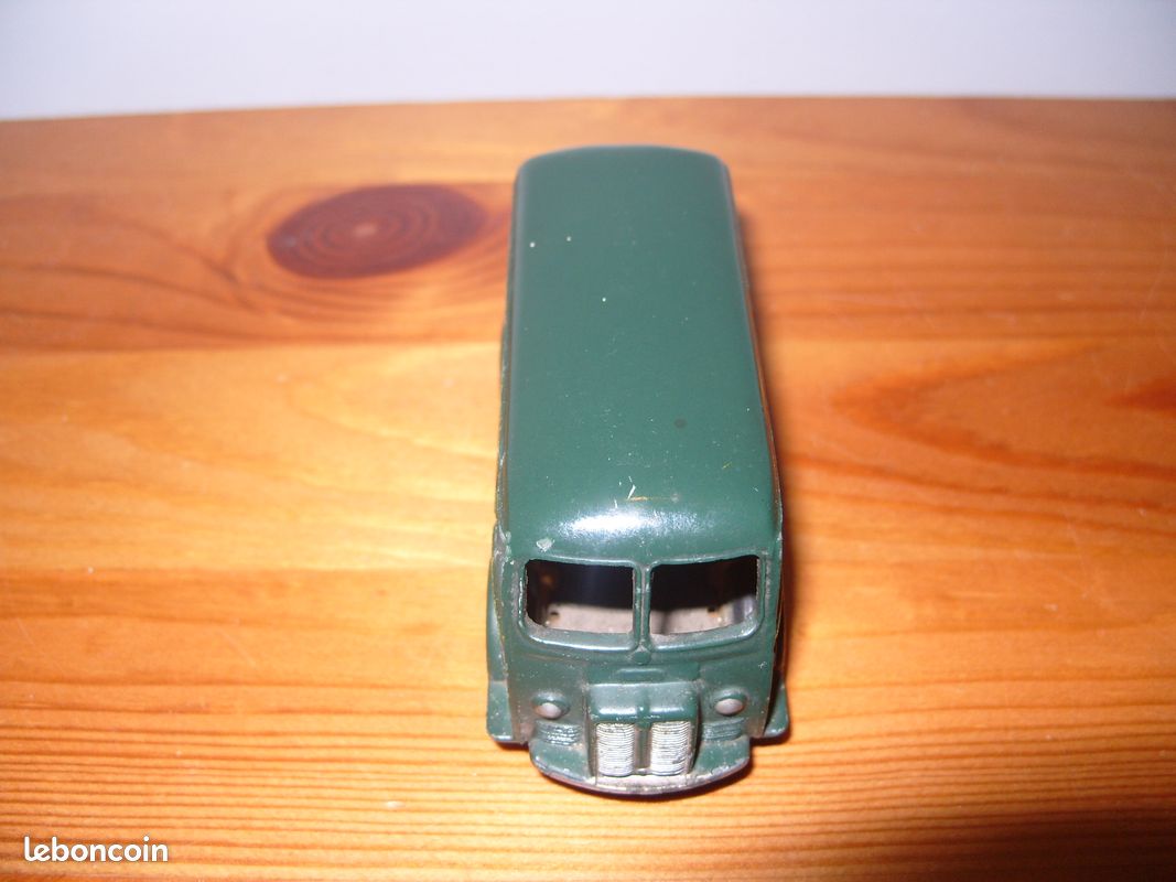 DINKY TOYS 25B camion fourgon PEUGEOT D3A Postes (image 2)