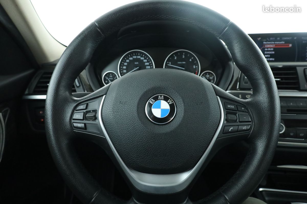 BMW Série 3 316d Luxury BVA8 116 ch (image 15)