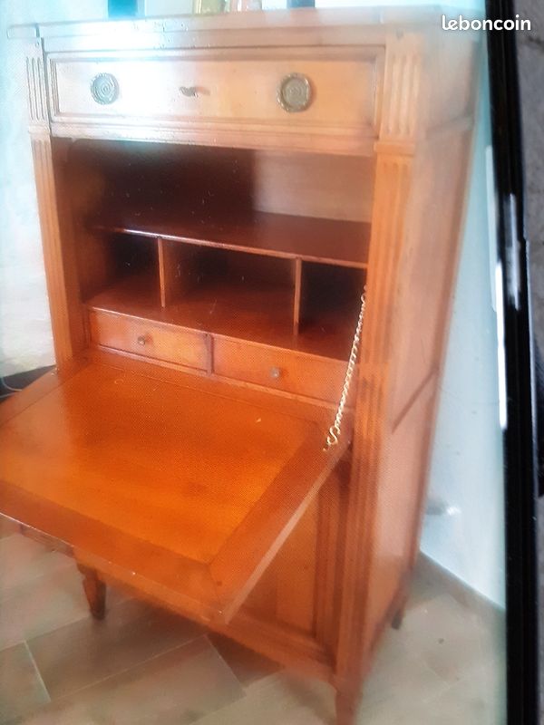 Secrétaire/ Bureau (image 1)