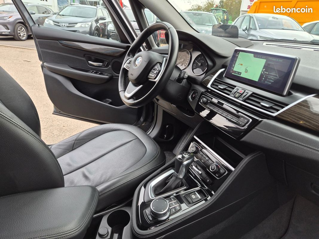 Bmw Série 2 ActiveTourer (F45) (2) ACTIVE TOURER 225XE LUXURY BVA6 (image 17)