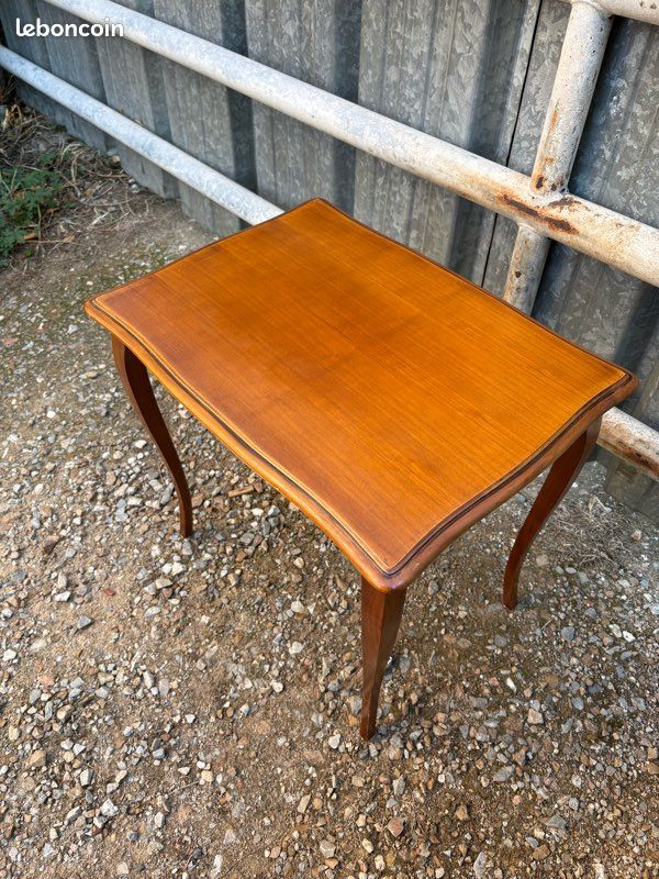 Tables gigognes en bois massif pieds galbés — Style Louis XV / Classique (Lot de 2) (image 4)