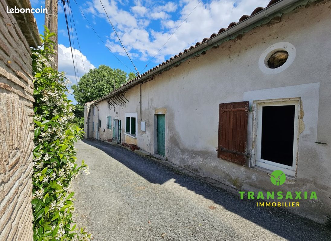 Maison 3 pièces 114 m² · à Fontet · 114 m² · 49 000 €