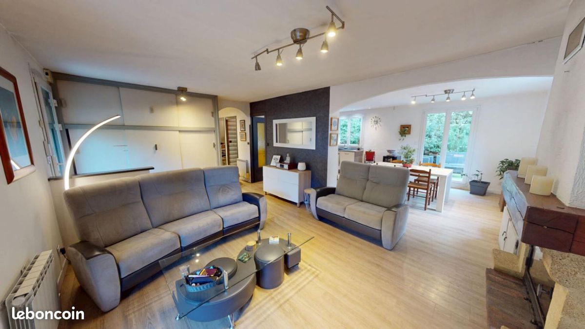 Maison 4 pièces 94 m² · à Saint-Martin-d'Uriage · 94 m² · 345 000 €