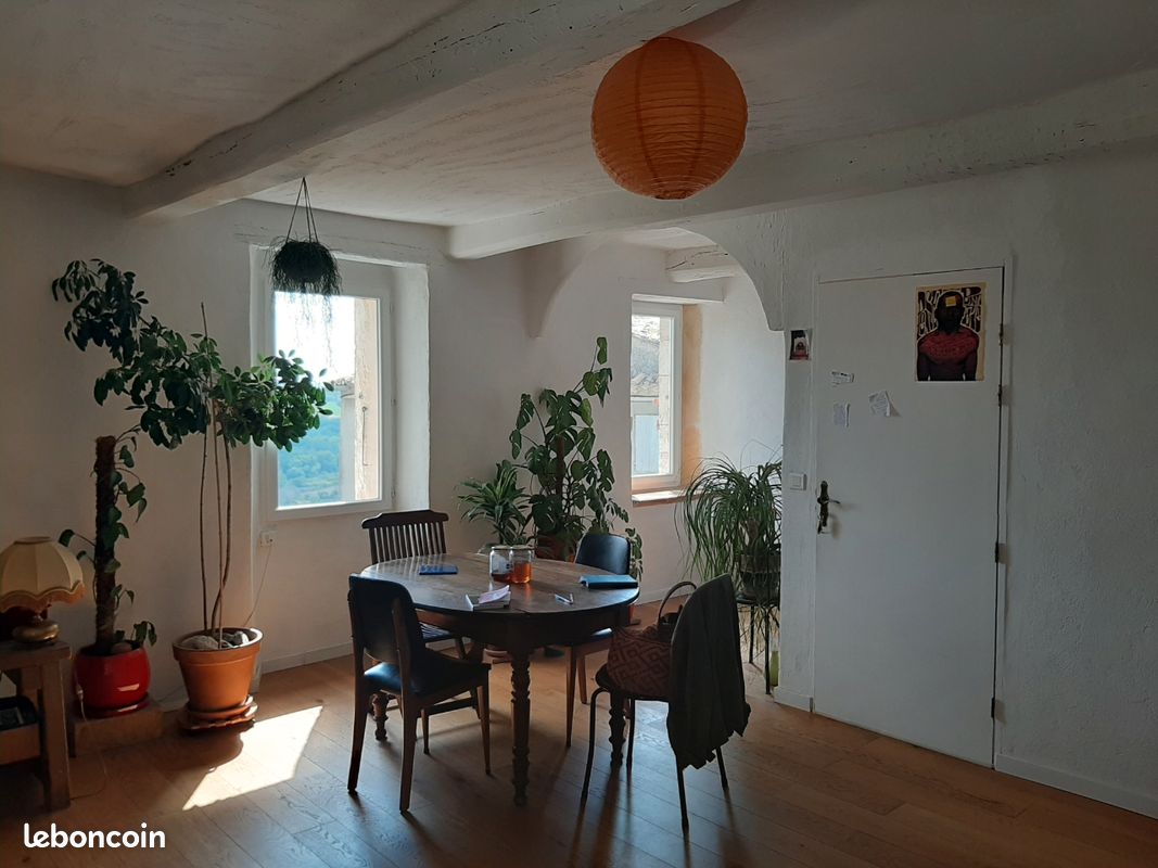 Appartement 3 pièces 80 m² · à Puimoisson · 80 m² · 630 €/mois