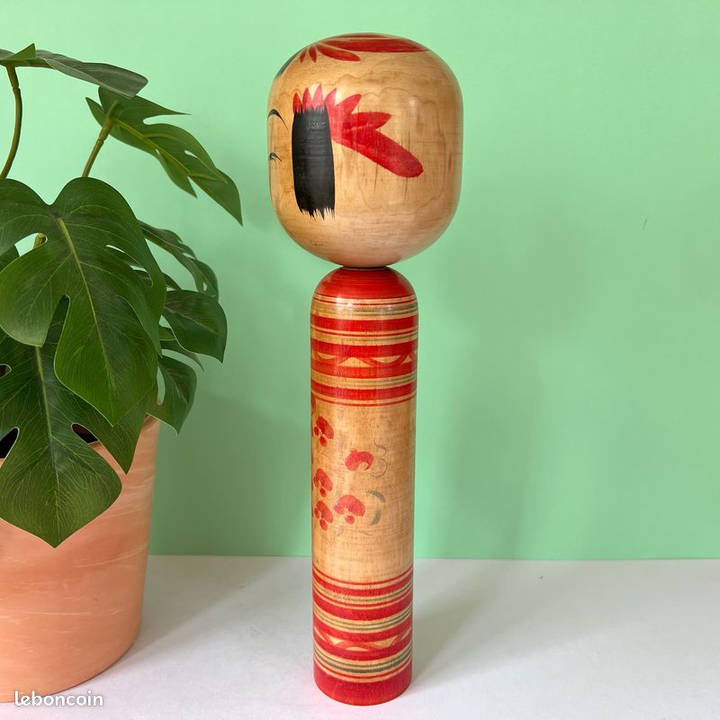 Poupée Traditionnelle Japonaise Kokeshi – Artisanat Yamagata – Ancienne