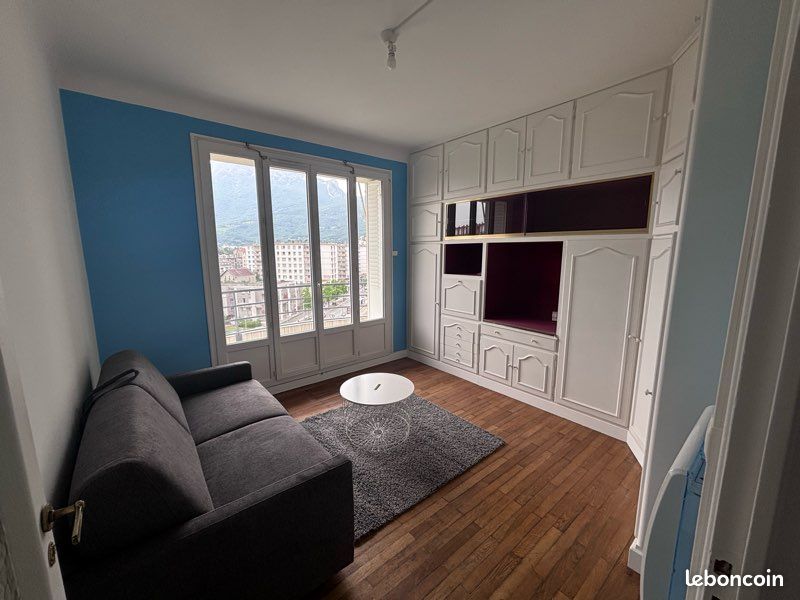 Appartement 1 pièce 29 m² · à Grenoble · 29 m² · 580 €
