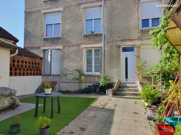 Immeuble 14 pièces 297 m²