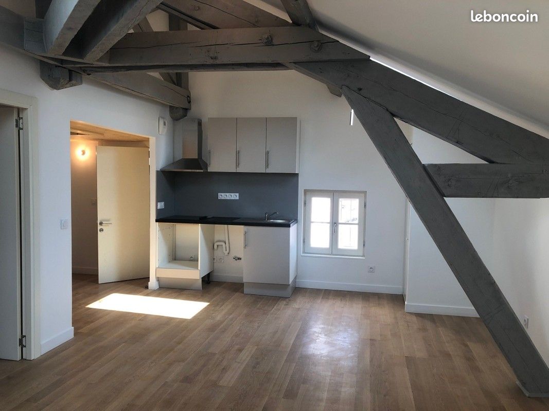 Appartement 3 pièces 57 m² · à Clermont-Ferrand · 57 m² · 684 €