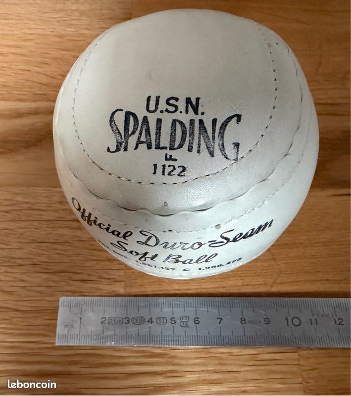 Balle de Softball, USN, US NAVY, SPALDING | US Militaria