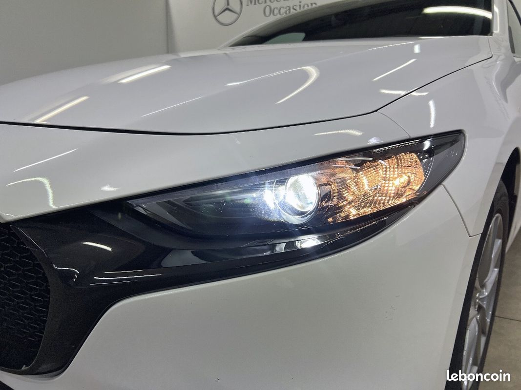 MAZDA Mazda3 5 portes 2.0L e-SKYACTIV-G M Hybrid 122 ch BVM6 Prime-Line (image 30)