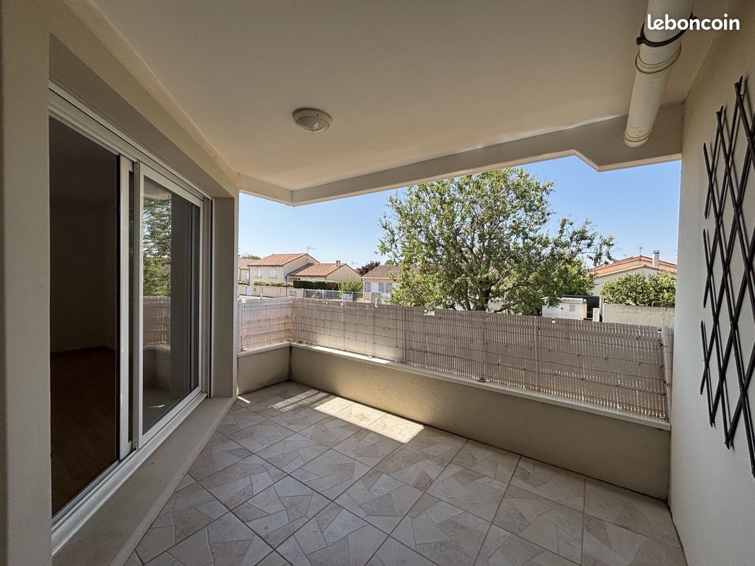 Appartement 3 pièces 63 m² · à Buxerolles · 63 m² · 795 €