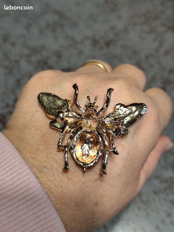 Broche Pull Petite Abeille - Occasion - Accessoire Vintage