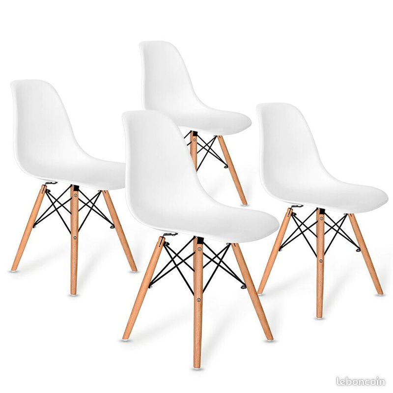 Chaise design lot de 4 (image 1)