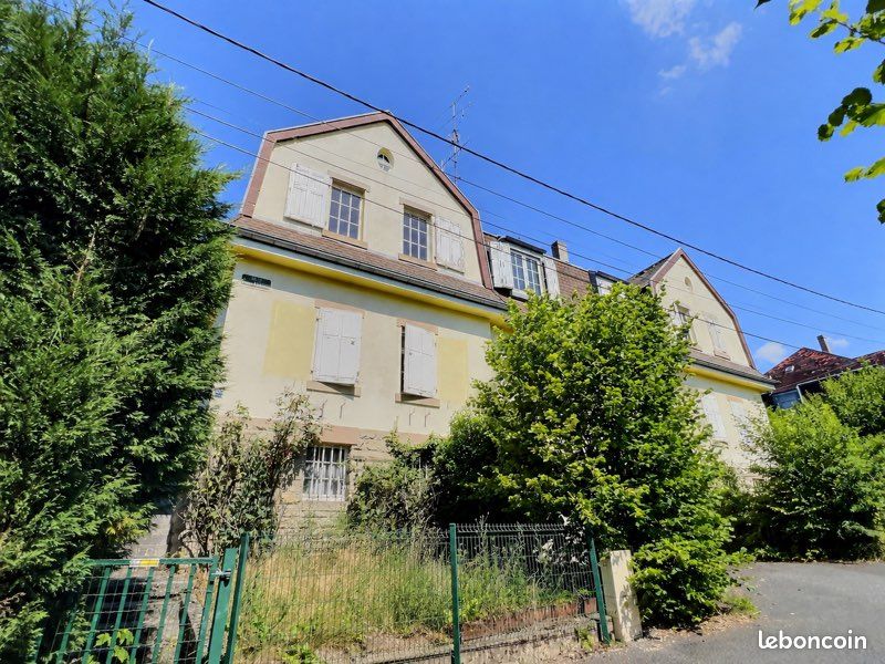 Maison 7 pièces 227 m² · à Sarralbe · 227 m² · 115 600 €