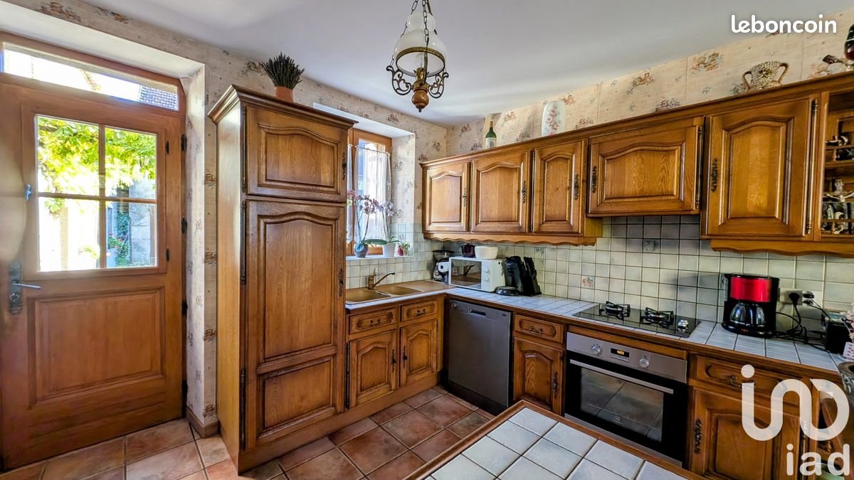 Maison 8 pièces 230 m² (image 6)