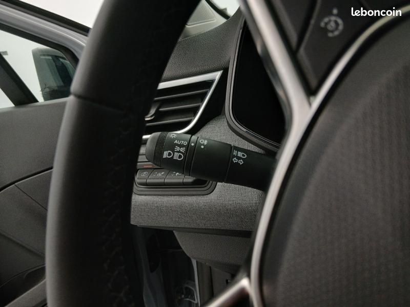 Renault Clio 1.0 TCe 90ch Evolution - 24 (image 25)