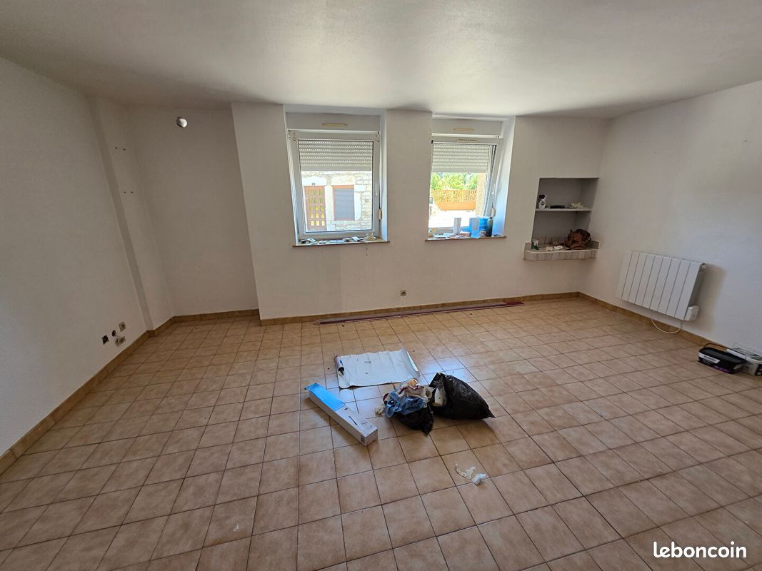 Appartement 3 pièces 66 m² · à Samognat · 66 m² · 555 €