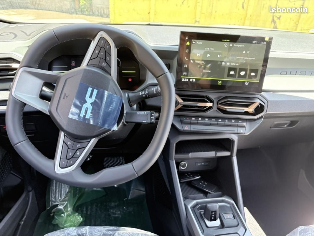 Dacia Duster beige TCe 150 4x2 EDC Journey {VEHICULE NEUF 00 KM POUR EXPORT ALGERIE / MAROC TUNISIE (image 10)