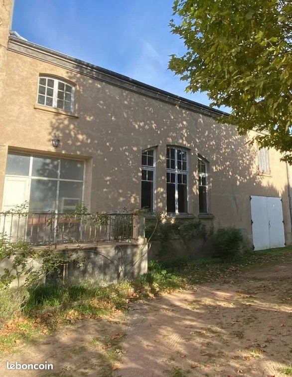 Maison 5 pièces 120 m² · à La Chapelle-de-Guinchay · 120 m² · 180 000 €