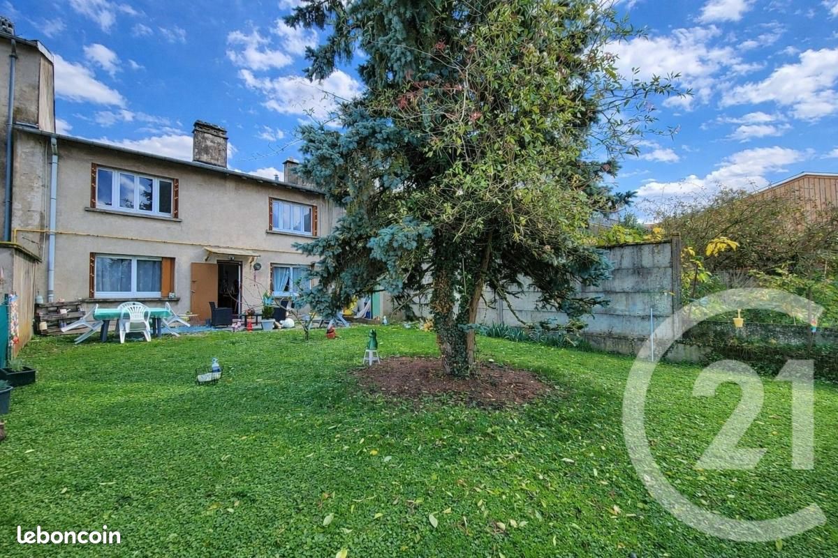 Immeuble 200 m² · à Flavigny-sur-Moselle · 200 m² · 156 000 €