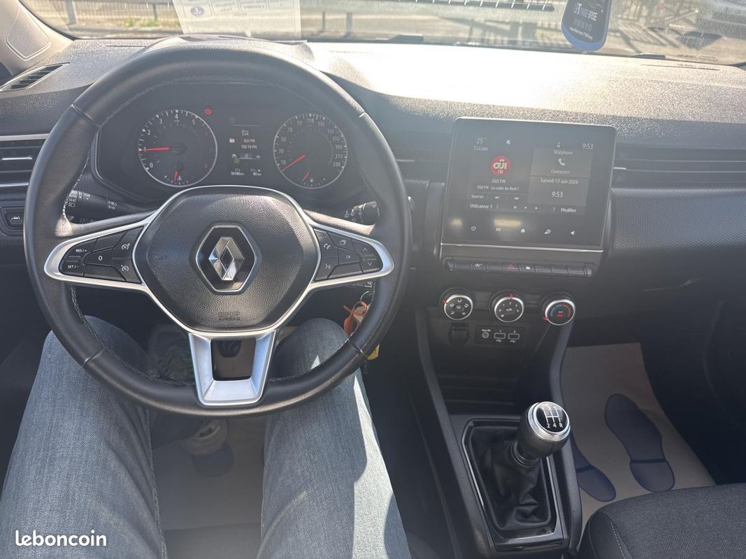 RENAULT CLIO 1.0 Sce - 65 - V BERLINE Zen 1ere main (image 12)