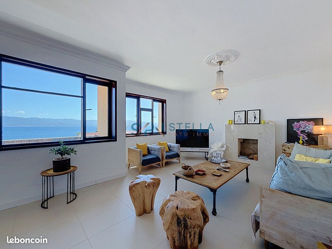 Appartement 3 pièces 82 m² · à Ajaccio · 82 m² · 1 550 €/mois