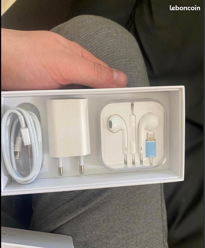 IPhone 6 (image 3)