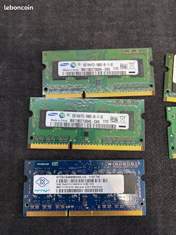 Kingston FURY Beast RGB 32 Go (2 x 16 Go) DDR5 6000 MHz CL30 Mémoir