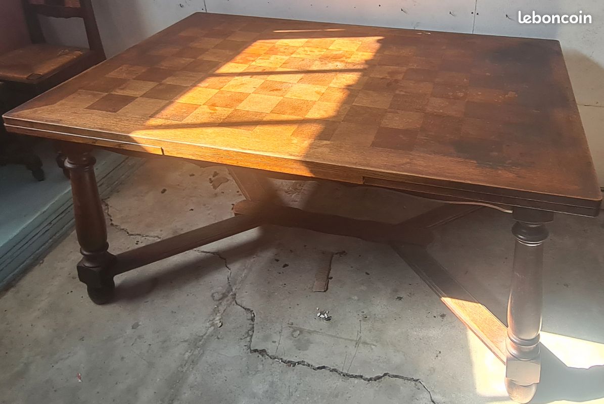 Table bois et 4 chaises (image 2)