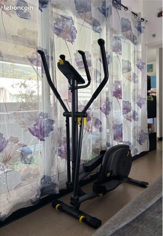 Vélo elliptique (image 1)