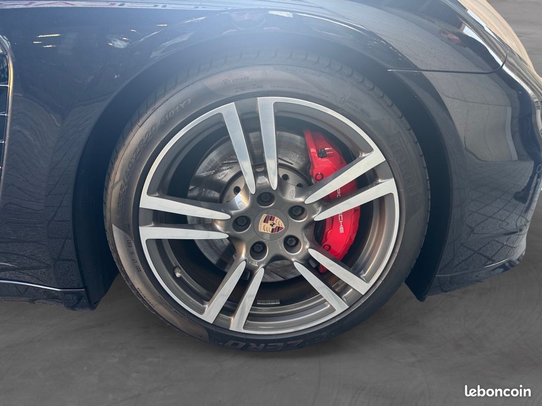 PORSCHE PANAMERA 4.8 V8 GTS 440Ch Suivi complet PDK PASM PSE Pack Chrono Sièges cuir 18 positions Caméra 360 Bose Garantie 12 mois (image 26)