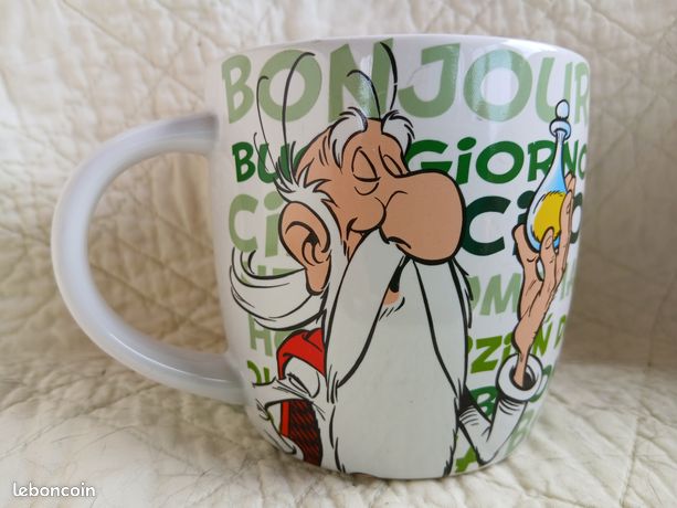 VERRE 2002 ASTERIX ET CLEOPATRE JULES CESAR JARV411 VERRE 2002 ASTERIX ET CLEOPATRE JULES CESAR JARV411