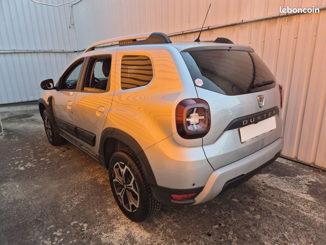DACIA Duster Blue dCi 115 4x2 Prestige (image 3)