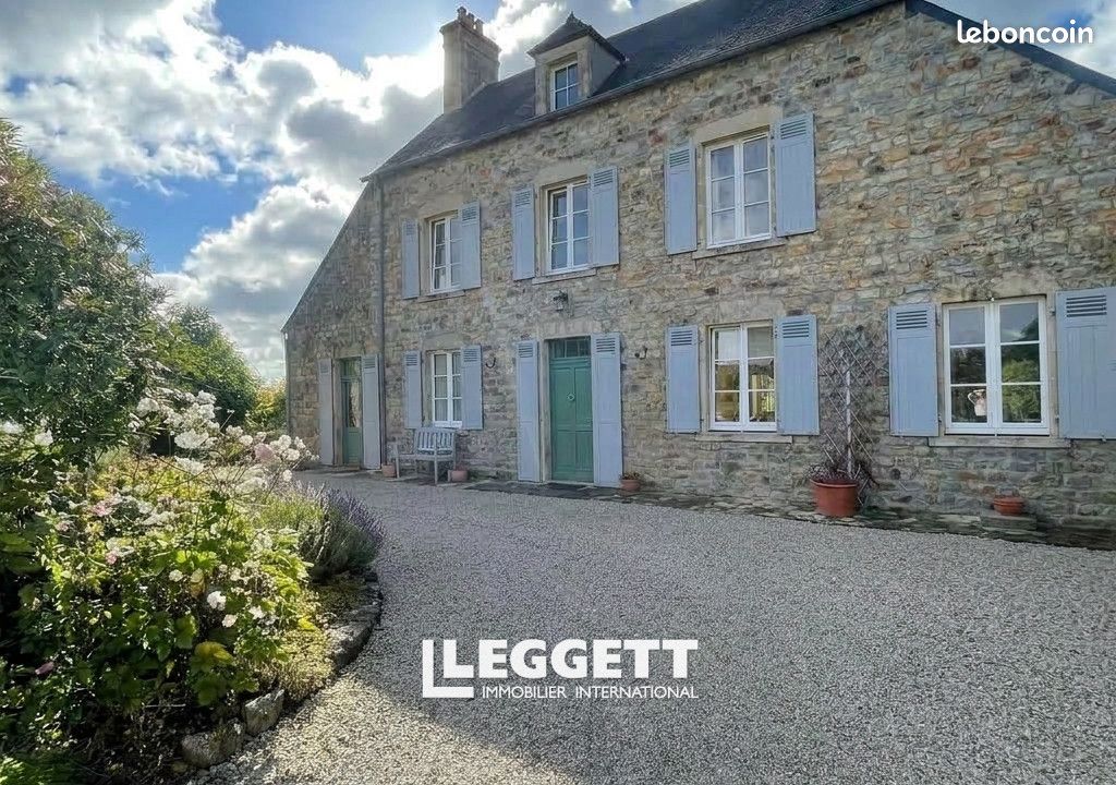 Maison 11 pièces 160 m² · à Saint-Sauveur-le-Vicomte · 160 m² · 319 000 €