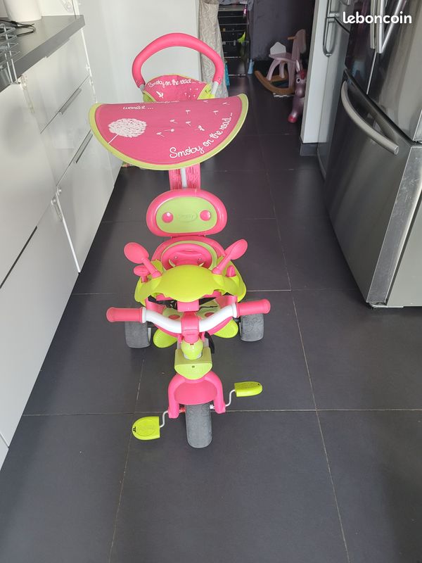 Tricycle (image 1)