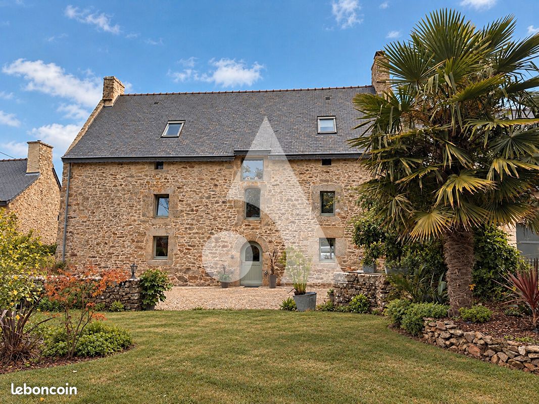 Maison 5 pièces 155 m² · à Landévant · 155 m² · 420 000 €