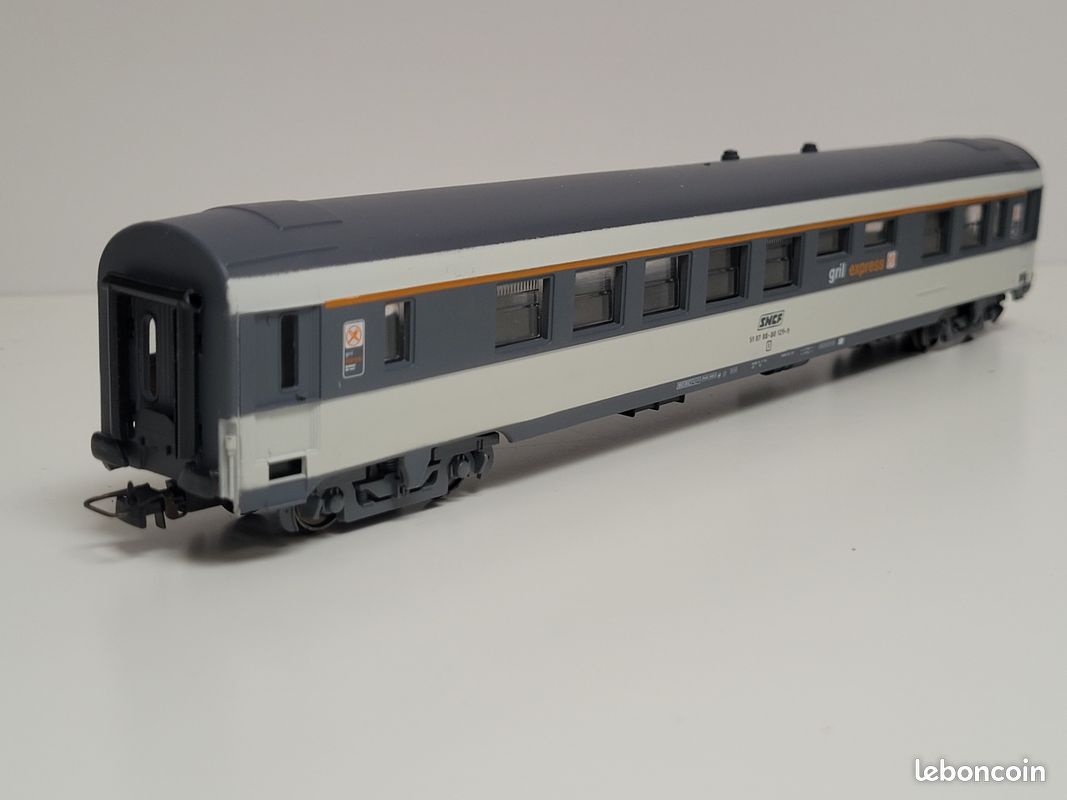 Train wagon N°540100 Voiture SNCF GRILL EXPRESS CORAIL Jouef Ho (image 6)