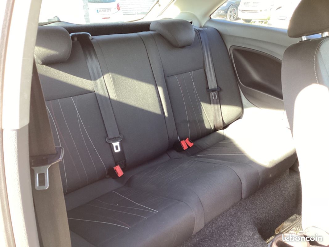 SEAT Ibiza 1.2 TDI 75 CH COPA (image 10)