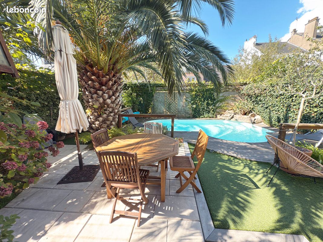Maison 10 pièces 180 m² · à Saint-Nazaire · 180 m² · 699 999 €