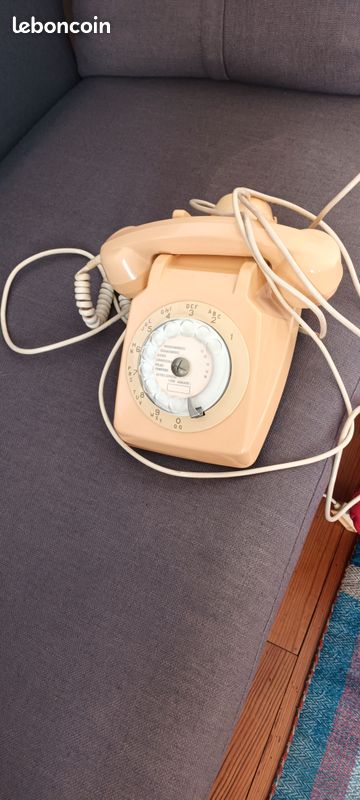 Telephone Rétro (image 1)